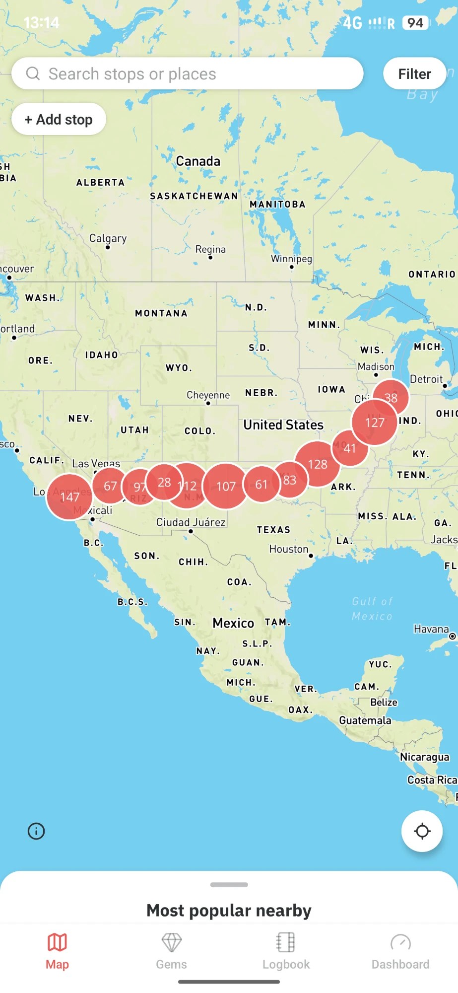 L’écran de la carte de Route 66 Logbook, avec des groupes numérotés d’arrêts le long de la Route 66, de Chicago à Los Angeles