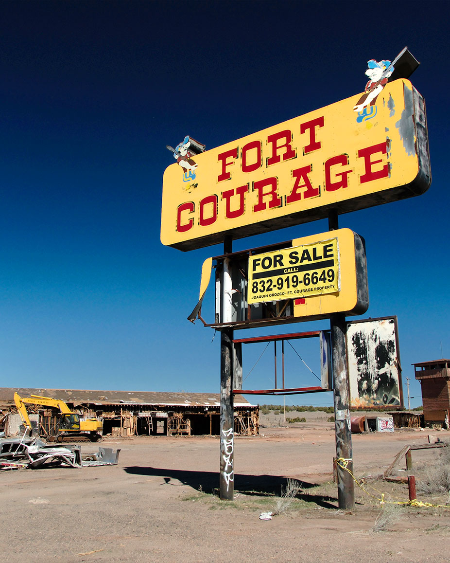 Fort Courage Trading Post in Houck, Arizona